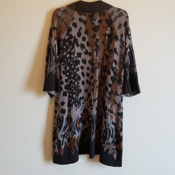 Sweater - Picture 3 of 5